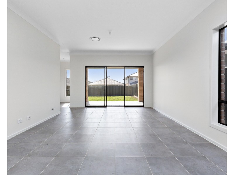 25 Jensen Street, Riverstone NSW 2765