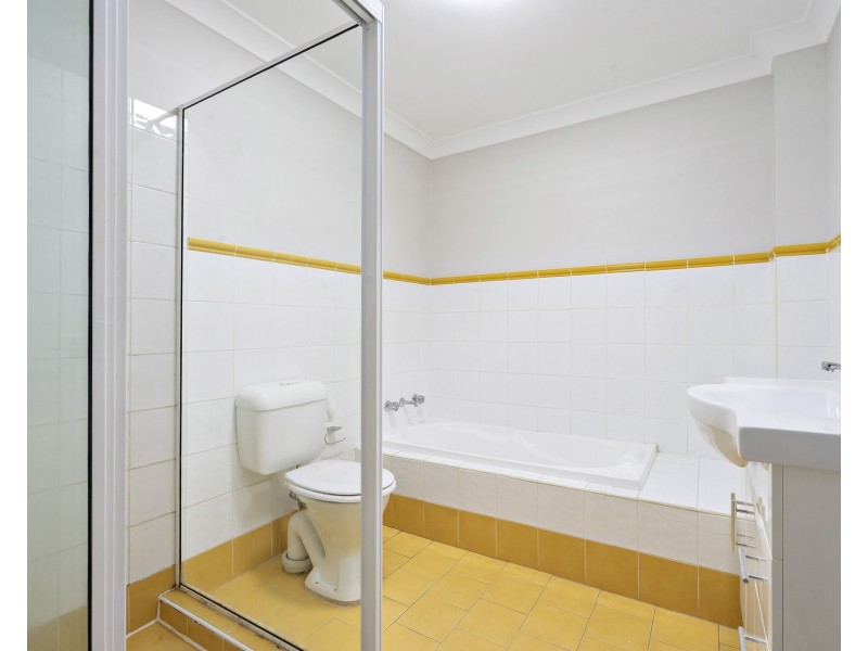 12/5-9 Fourth Avenue, Blacktown NSW 2148