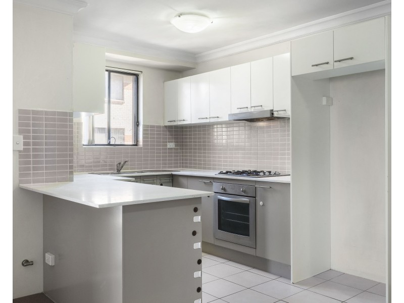 18/17-21 Bruce Street, Blacktown NSW 2148