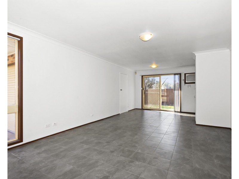 13/31 Perigee Close, Doonside NSW 2767