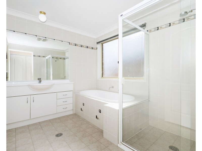 24 Turquoise Street, Quakers Hill NSW 2763