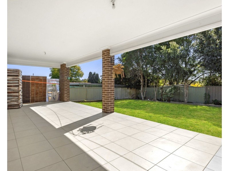 21 Hayes Road, Seven Hills NSW 2147