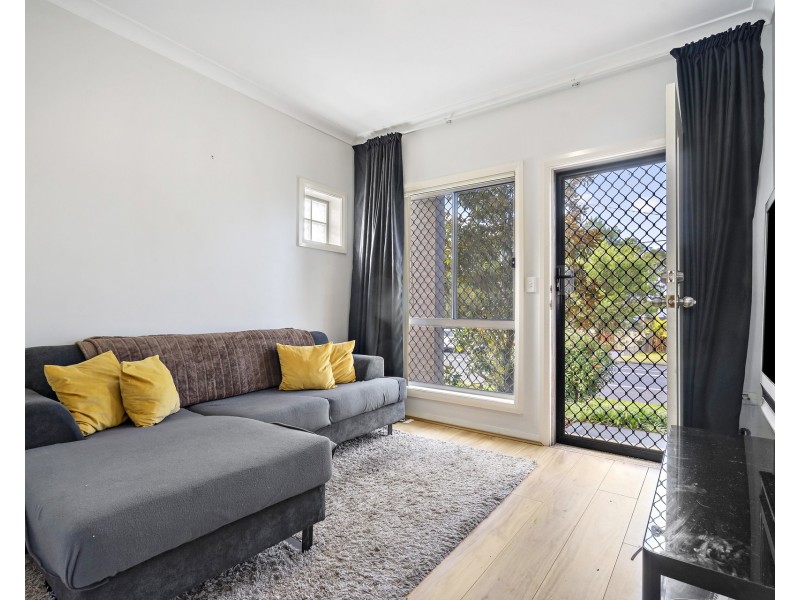 4/169 Cornelia Road, Toongabbie NSW 2146