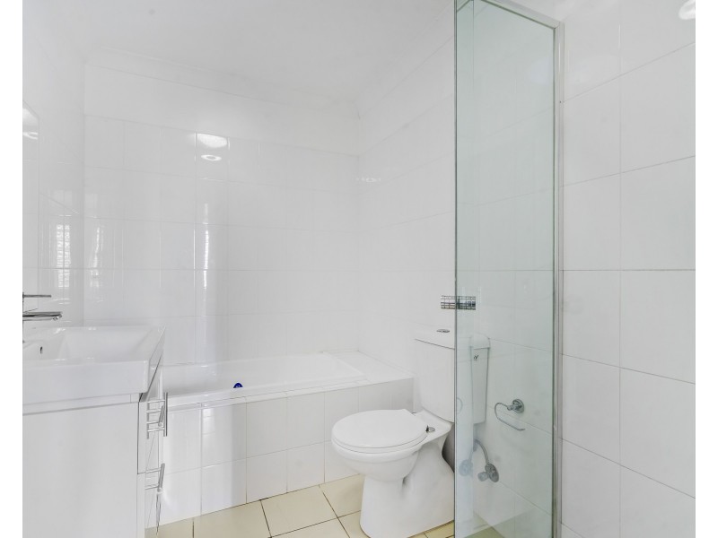 4/169 Cornelia Road, Toongabbie NSW 2146