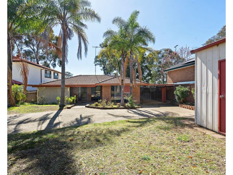 7 Rowe Place, Doonside NSW 2767