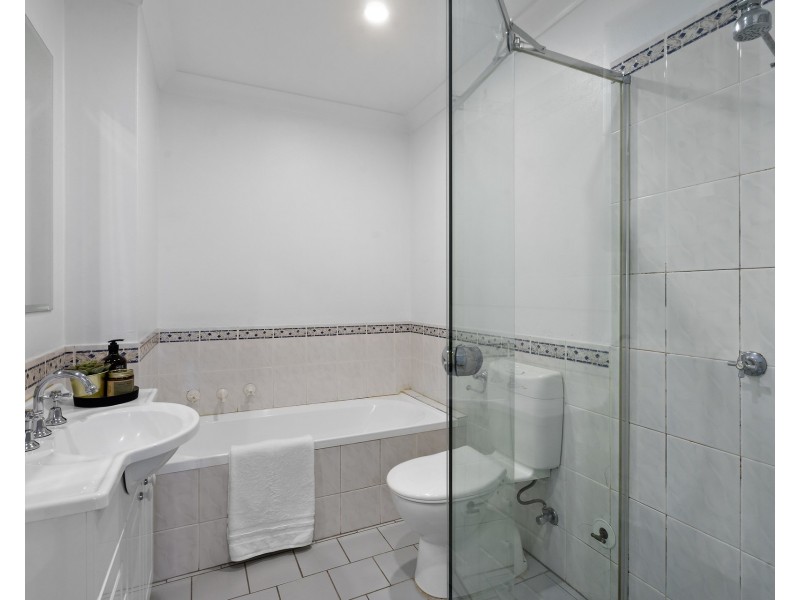 23/8-10 Fifth Avenue, Blacktown NSW 2148