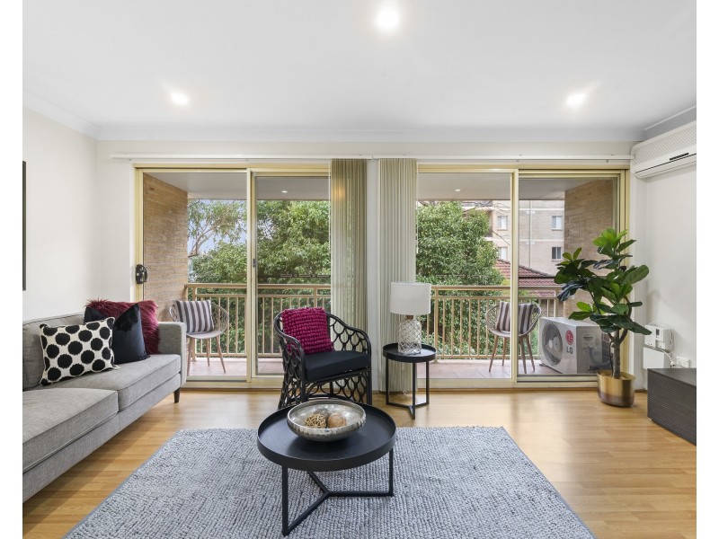 23/8-10 Fifth Avenue, Blacktown NSW 2148