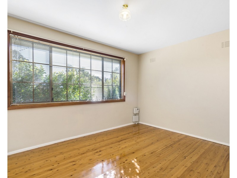 4 Drake Place, Blacktown NSW 2148