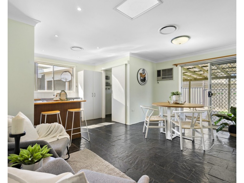 12 Slade Place, Prospect NSW 2148