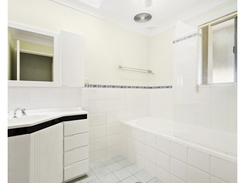 12 Slade Place, Prospect NSW 2148
