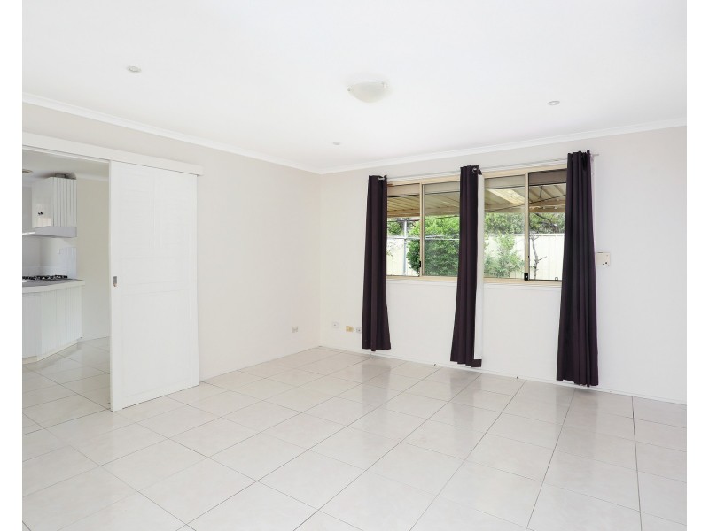 18 Sherborne Place, Glendenning NSW 2761
