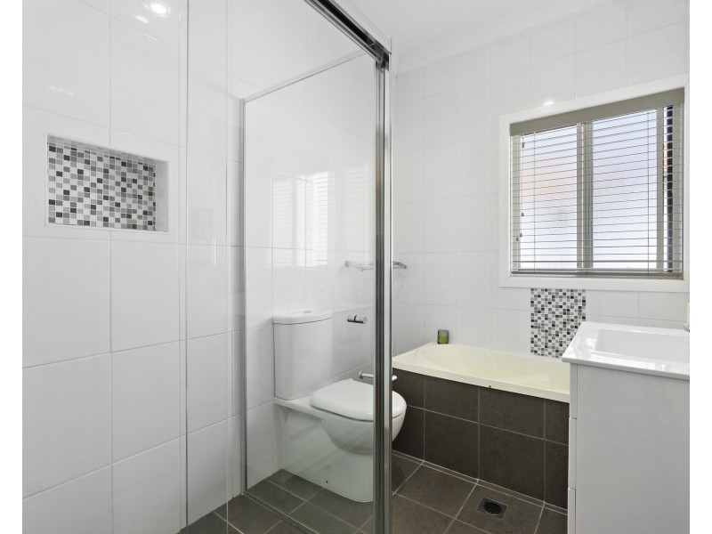 6 Yuruga Avenue, Doonside NSW 2767