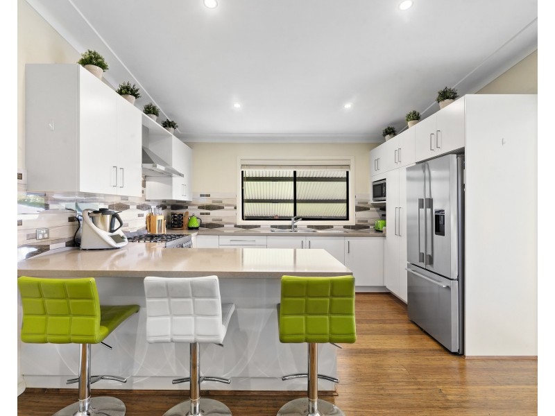 6 Yuruga Avenue, Doonside NSW 2767