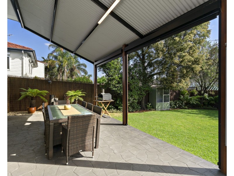 6 Yuruga Avenue, Doonside NSW 2767