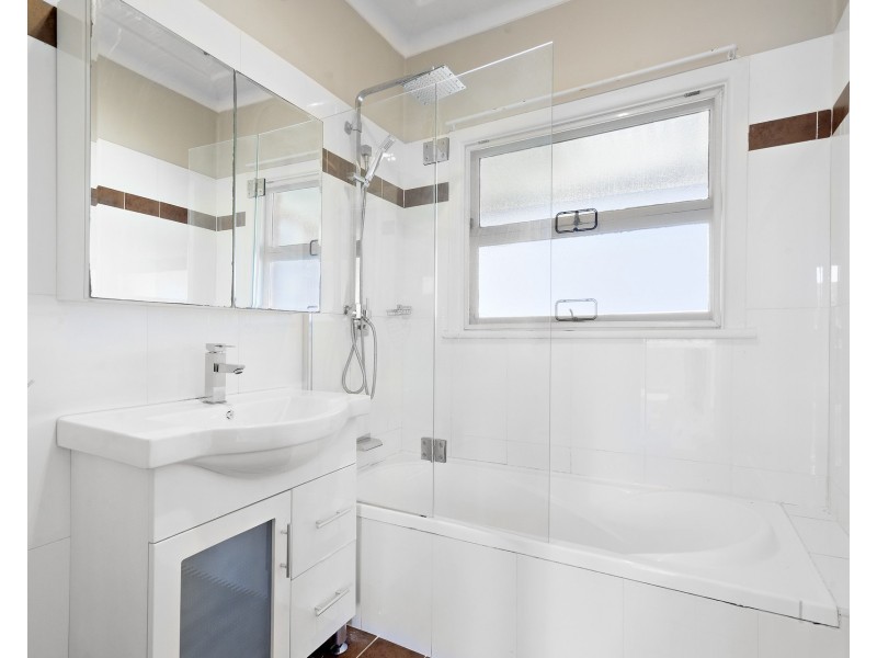 2 Wycombe Street, Doonside NSW 2767