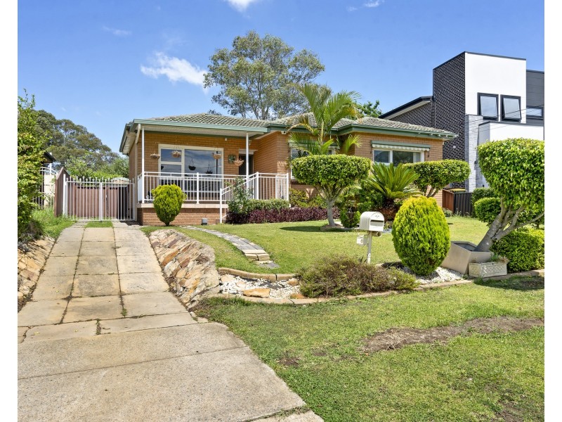 6 Premier Street, Toongabbie NSW 2146