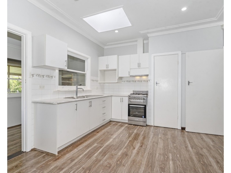 6 Premier Street, Toongabbie NSW 2146