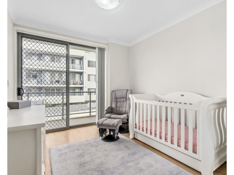 101/8a Myrtle Street, Prospect NSW 2148