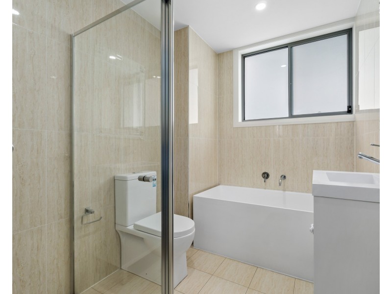 101/8a Myrtle Street, Prospect NSW 2148