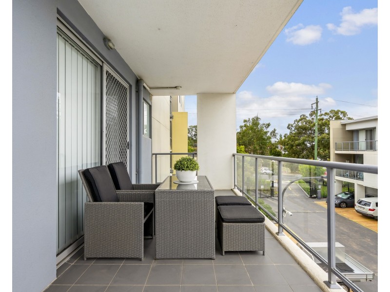 101/8a Myrtle Street, Prospect NSW 2148