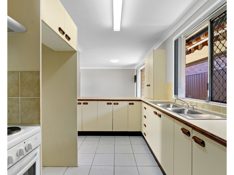 2/9 Fifth Avenue, Blacktown NSW 2148