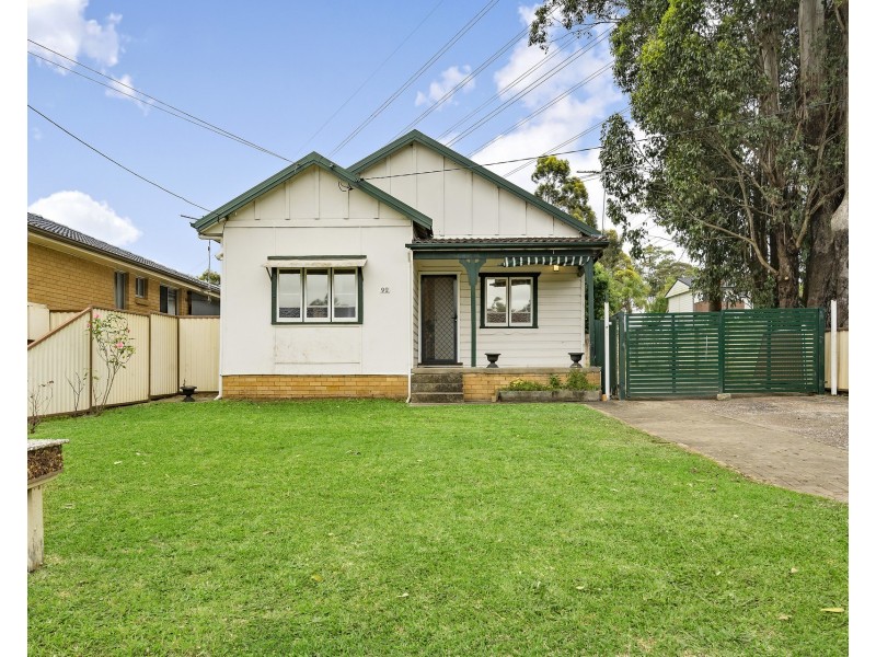 92 Ellam Drive, Seven Hills NSW 2147