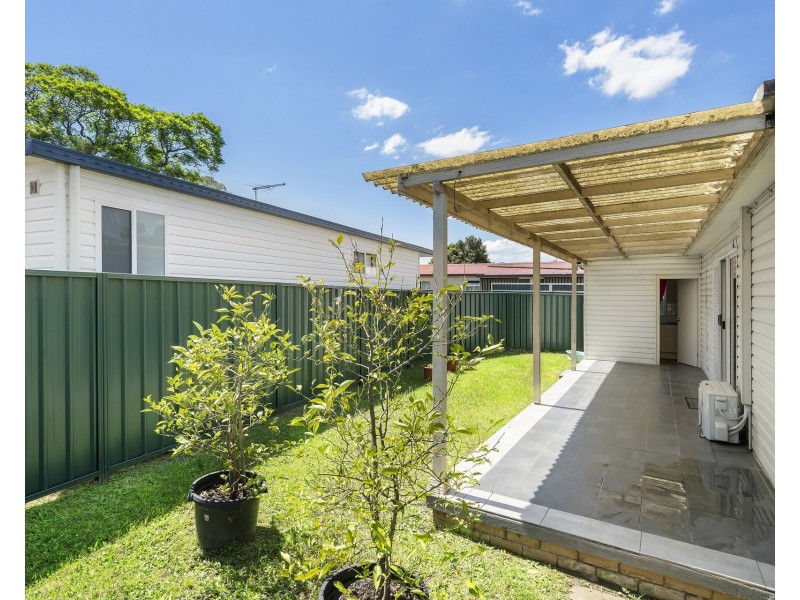 28 & 28a Dan Avenue, Blacktown NSW 2148