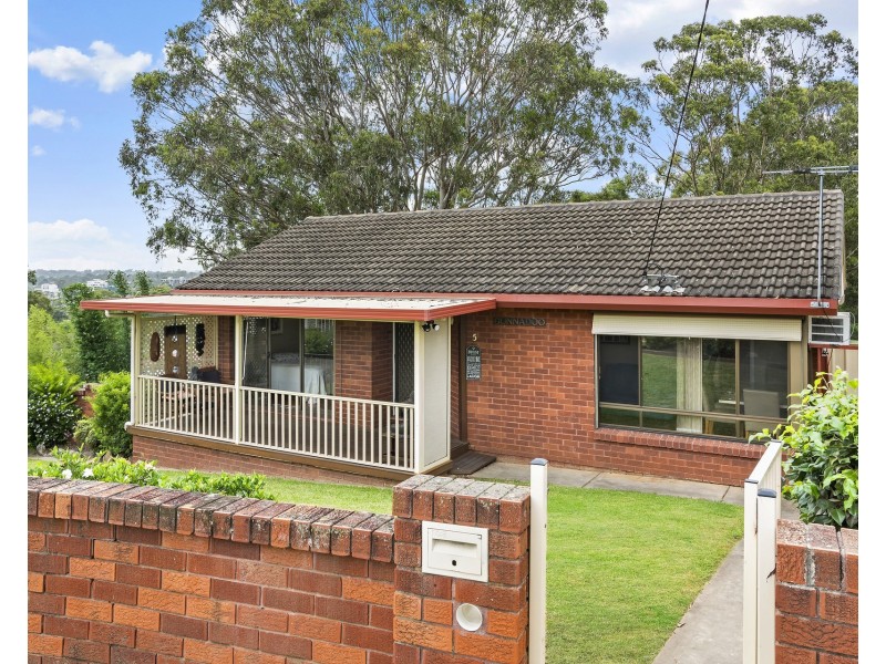 5 Dwyer Crescent, Seven Hills NSW 2147