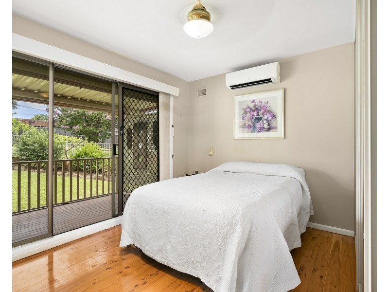 5 Dwyer Crescent, Seven Hills NSW 2147