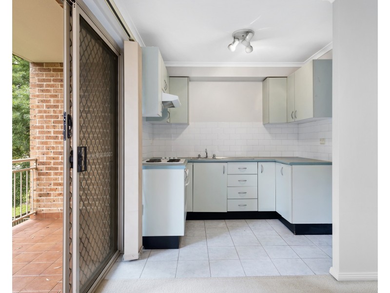 12/25-27 Fourth Avenue, Blacktown NSW 2148