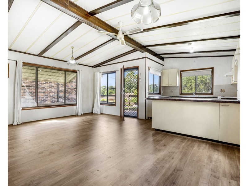 21 Edgeware Road, Prospect NSW 2148