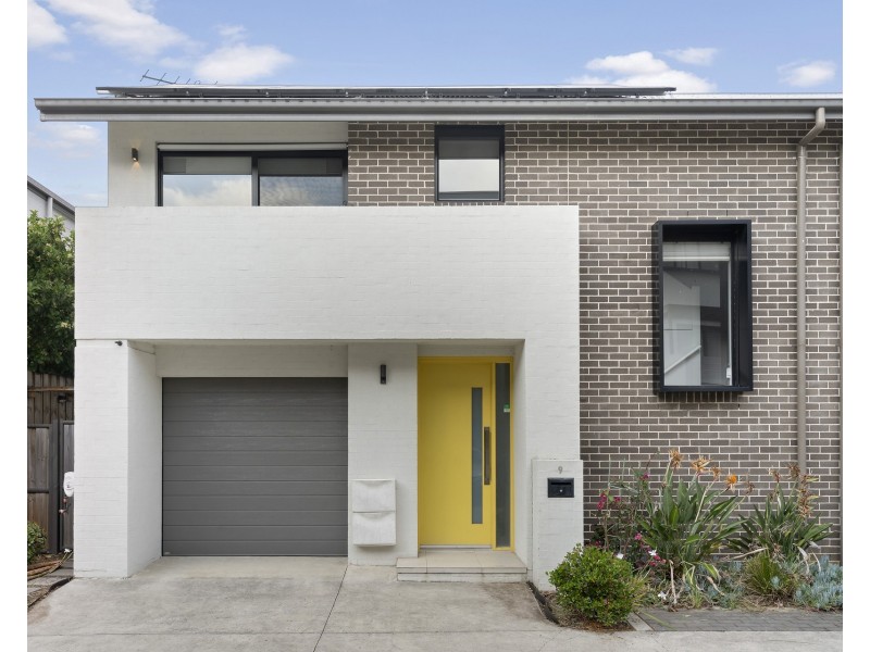 9 Ellerston Glade, Blacktown NSW 2148