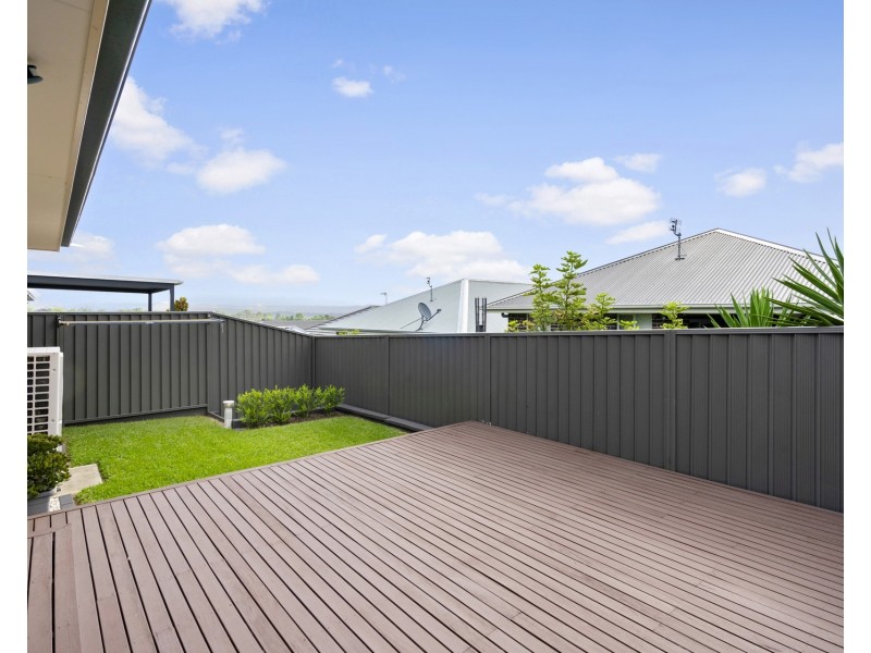 14 Austen Boulevard, Spring Farm NSW 2570