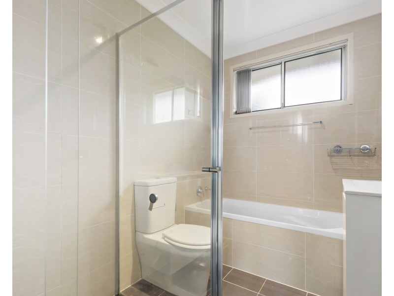 21 Grove Place, Prospect NSW 2148