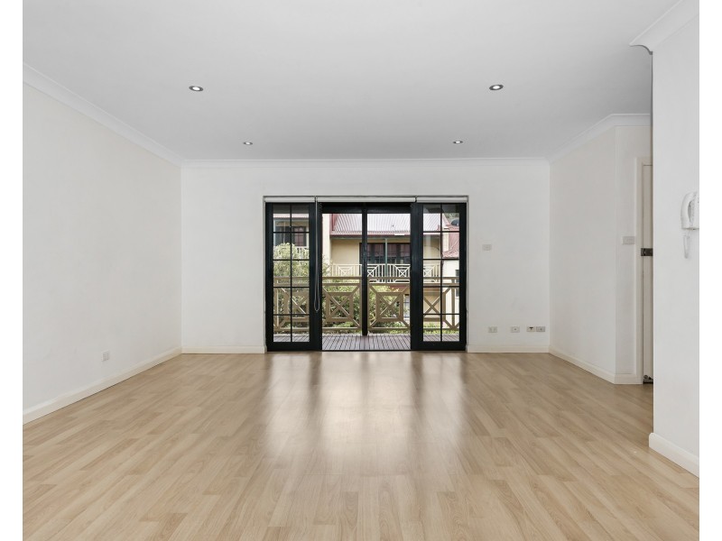 14/40 Cooyong Crescent, Toongabbie NSW 2146