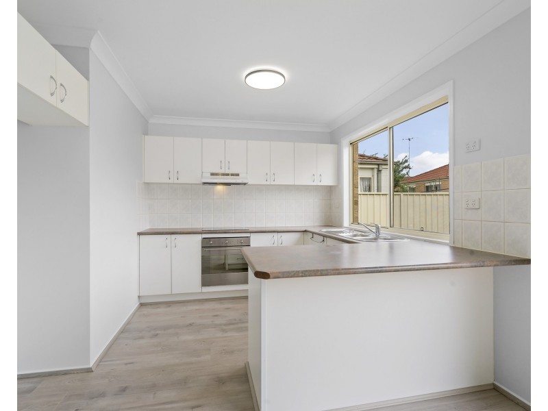 48 Manorhouse Boulevard, Quakers Hill NSW 2763