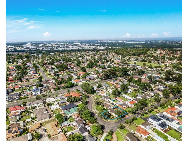 12 Dinabeth Avenue, Blacktown NSW 2148