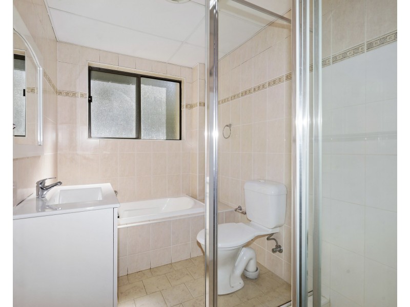 9/8-10 Clifton Street, Blacktown NSW 2148