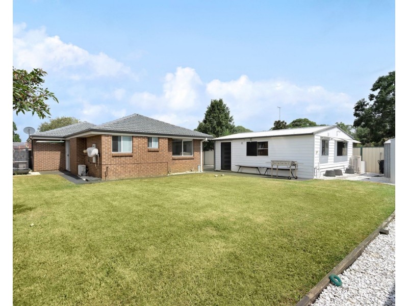 69 Solander Drive, St Clair NSW 2759