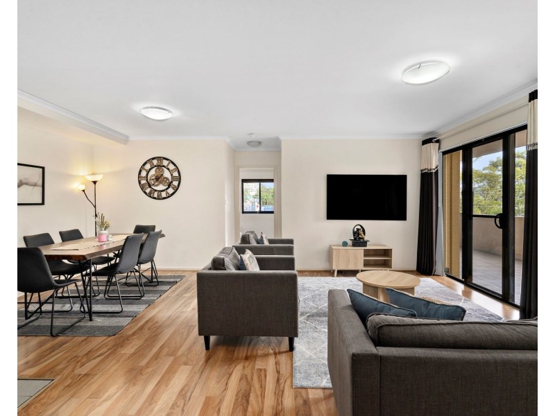 301/1 Griffiths Street, Blacktown NSW 2148