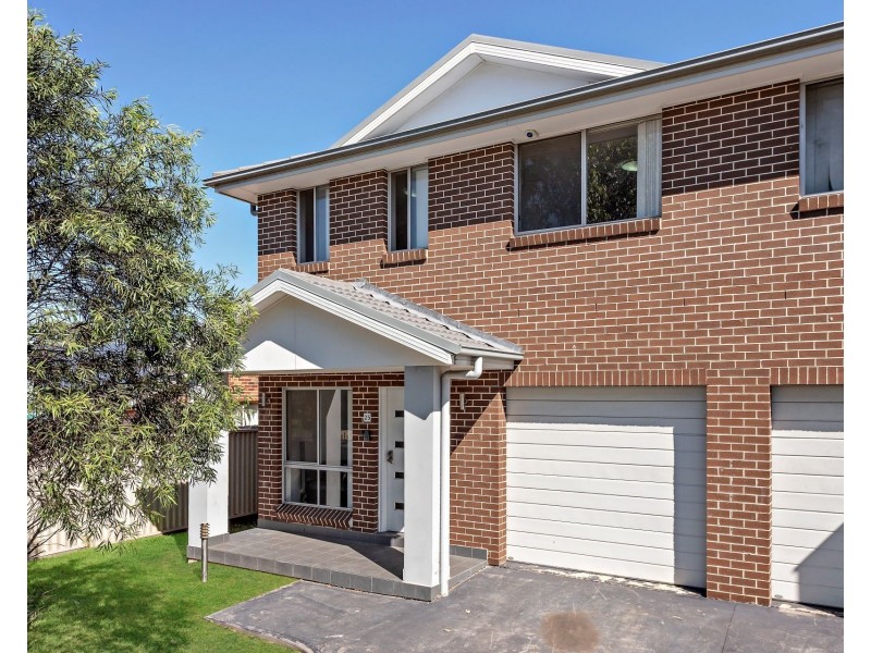 25 Waring Crescent, Plumpton NSW 2761