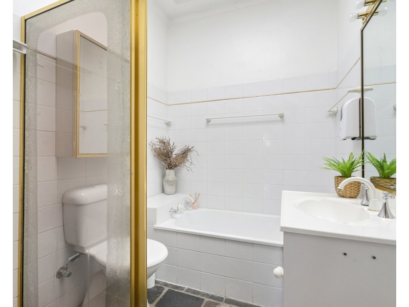 11 Robina Street, Blacktown NSW 2148