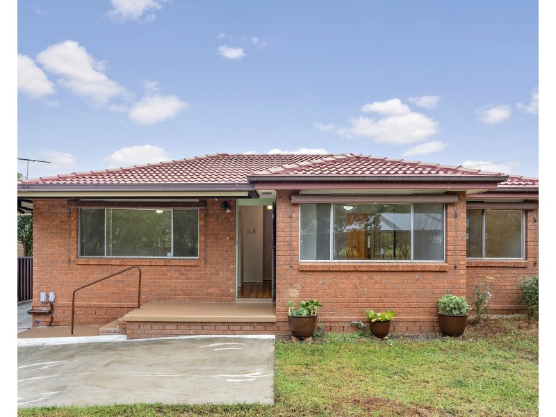 28 Yarramundi Drive, Dean Park NSW 2761