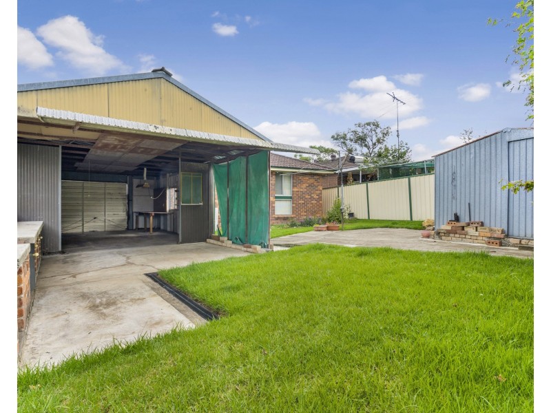32 Glencoe Avenue, Werrington County NSW 2747
