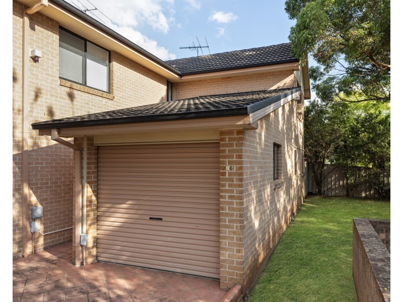 16/28 Carinya Street, Blacktown NSW 2148