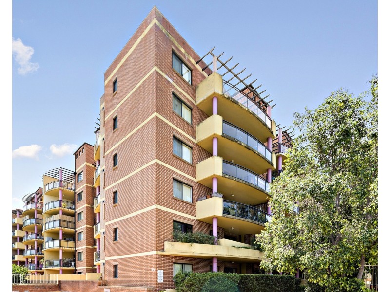 8/29-33 Kildare Road, Blacktown NSW 2148