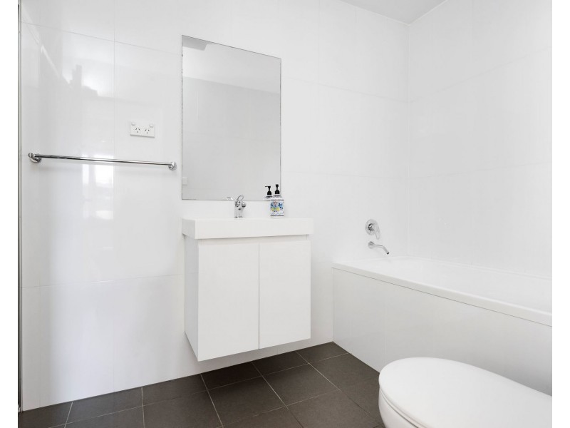 11/130 Main Street, Blacktown NSW 2148