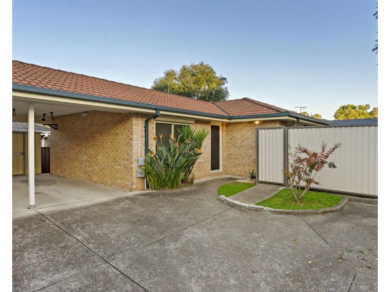 11b Ollier Crescent, Prospect NSW 2148