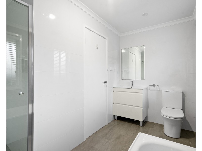 11b Ollier Crescent, Prospect NSW 2148