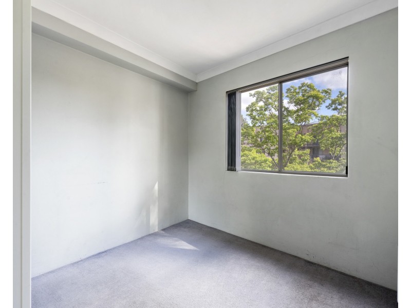 6/2-4 Fourth Avenue, Blacktown NSW 2148